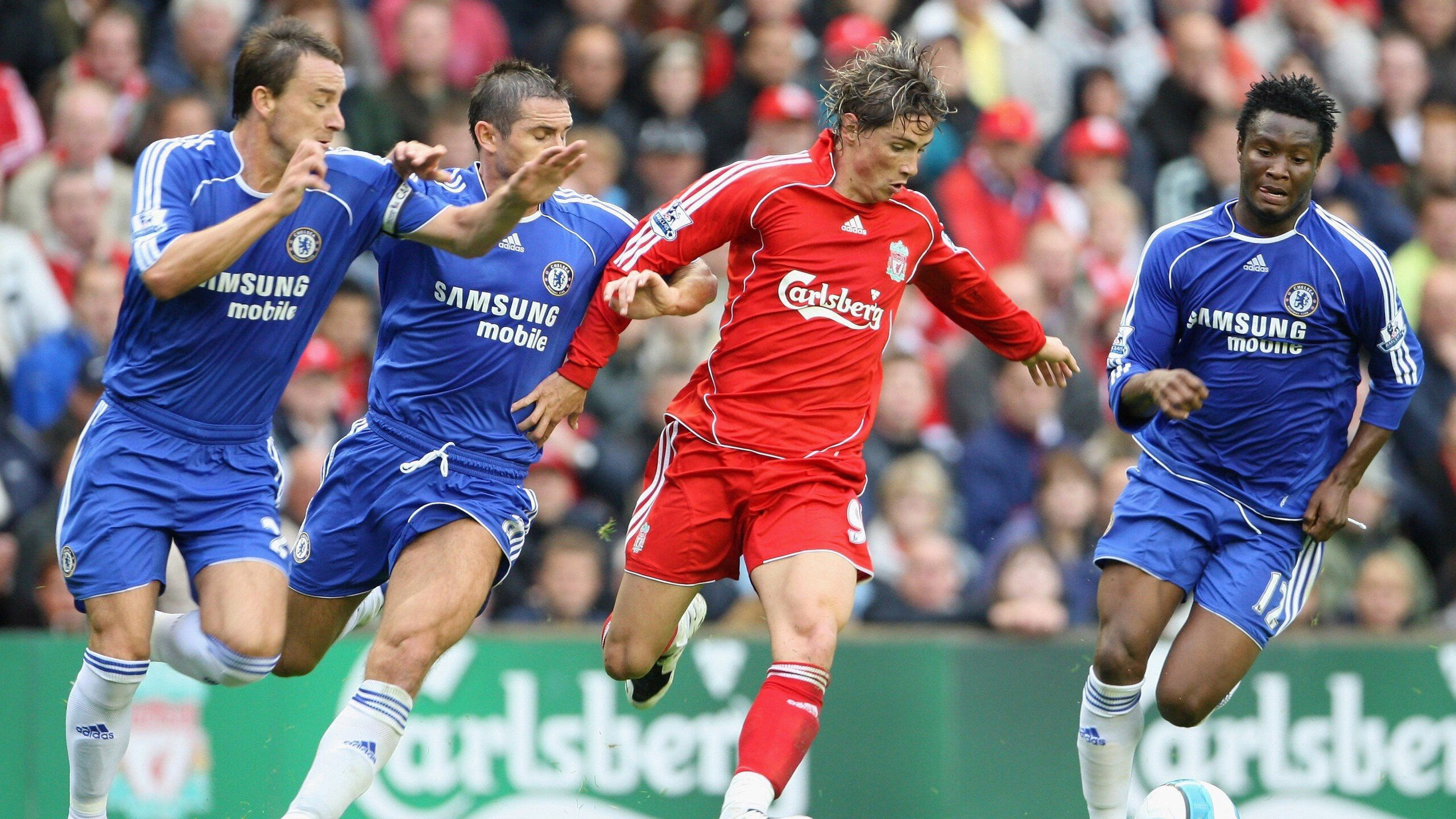 灰熊强压下的逆袭，克莱·汤普森如何化身关键先生，拯救湖人于水火