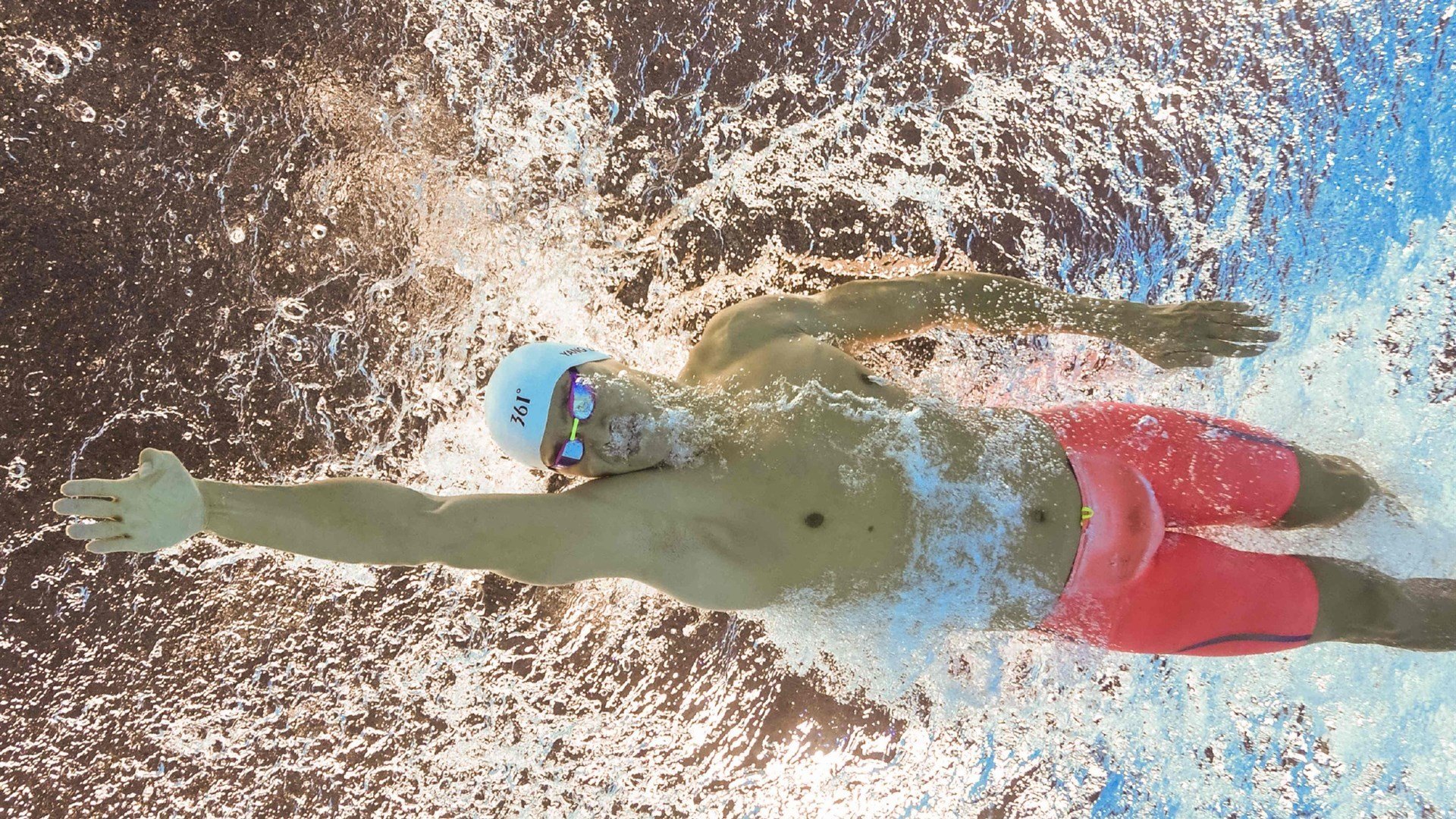 石宇奇统治全场，韩国队横扫泰国队—羽坛新格局的震撼宣言